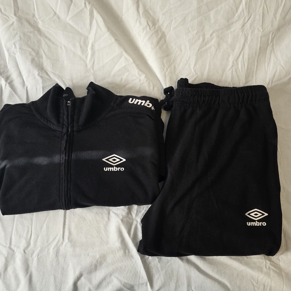 Umbro double diamond mens XL Tracksuit